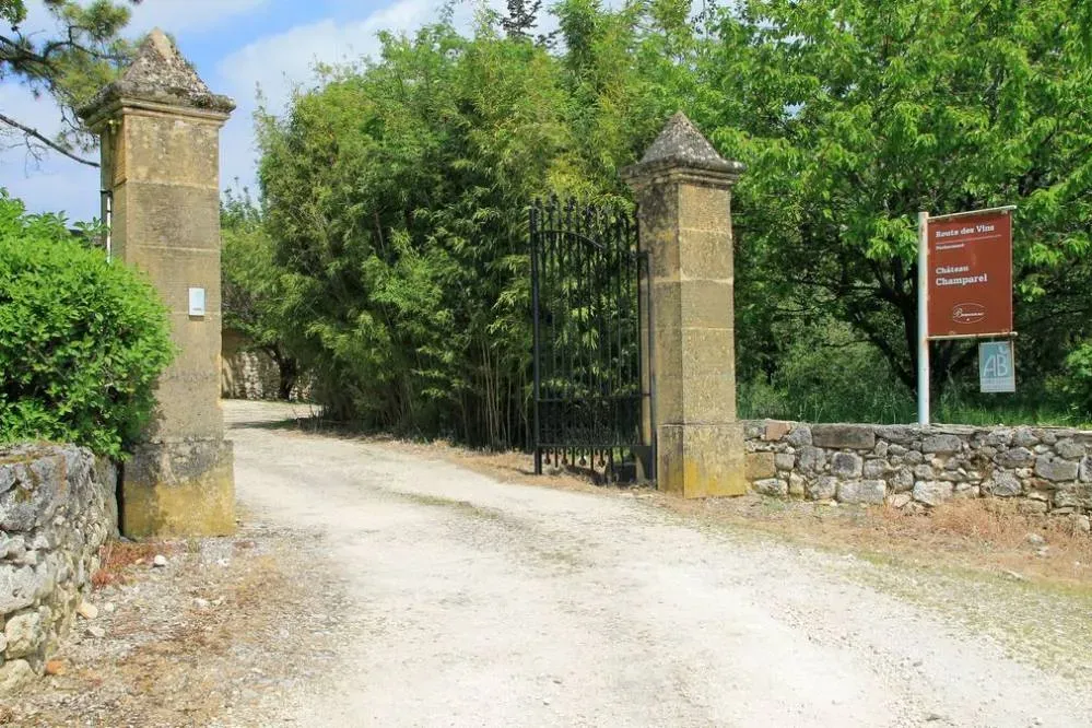 chateau-champarel